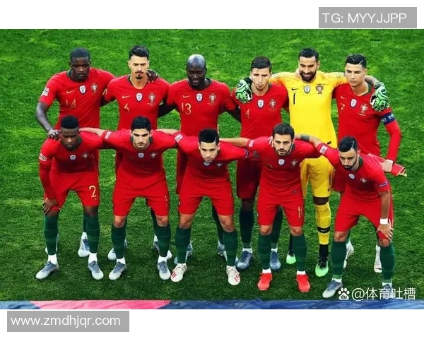 足球球星临危挺身而出关键时刻力挽狂澜助球队成功逆转 足球球星临危挺身而出关键时刻力挽狂澜助球队成功逆转