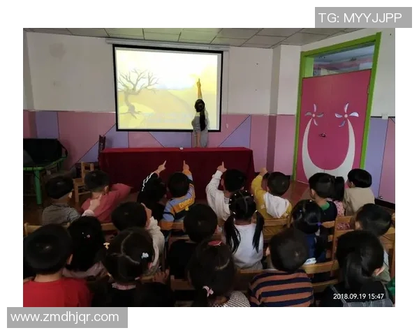 《球星卡足球单包编年史:探秘珍藏背后的传奇与市场风云》 《球星卡足球单包编年史:探秘珍藏背后的传奇与市场风云》